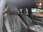 Mercedes-Benz E Class 2.0 E 300 AMG Line de Auto 4dr 46