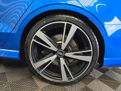 Audi RS3 2.5 TFSI Saloon 4dr Petrol S Tronic quattro Euro 6 (s/s) (400 ps) 22