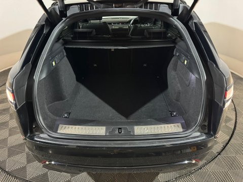 Land Rover Range Rover Velar R-DYNAMIC SE 8