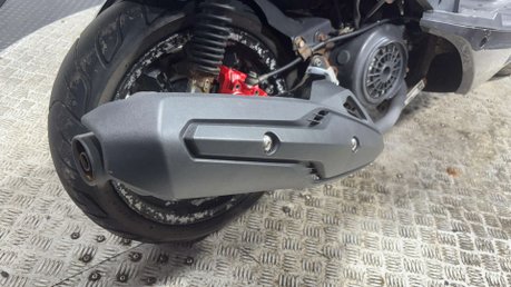 Direct Bikes Milan DB125 DIRECT BIKE 125 RUNNING PROJECT LARGE 125CC SCOOTER 21