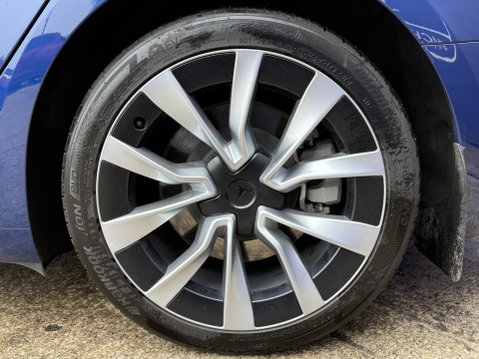 Tesla Model 3 Saloon 4dr Electric Auto RWD (208 ps) 16