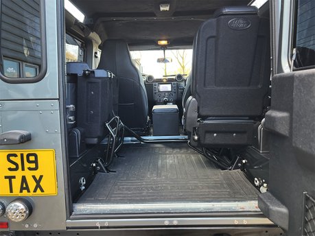 Land Rover Defender TD XS URBAN TRUCK CO 66