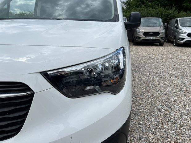 Vauxhall Combo LWB L2H1 Low Roof Air Con EURO 6 NO VAT 23