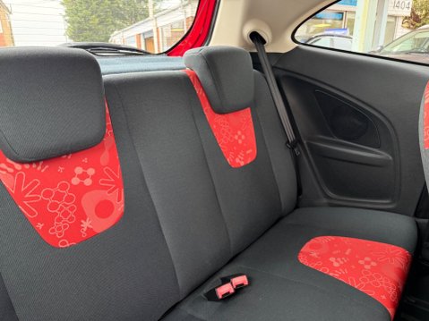 Ford Ka 1.2 Edge Euro 5 (s/s) 3dr 31