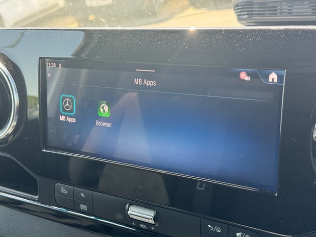 Mercedes-Benz Sprinter AUTO MWB L2H2 High Roof 315 Pro Air Con Camera EURO 6 30