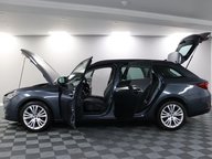 SEAT Leon TSI EVO SE DYNAMIC 6