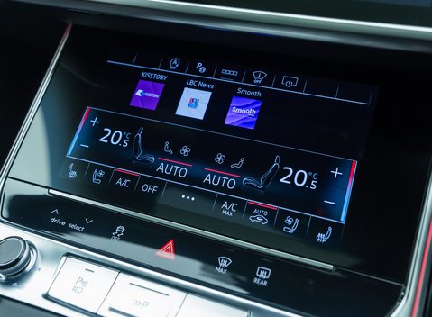 Audi RS6 AVANT PERFORMANCE CARBON VORSPRUNG 24