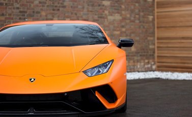 Lamborghini Huracan Performante 19