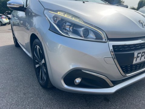 Peugeot 208 1.2 PureTech Allure Premium Euro 6 5dr 13