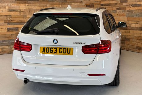 BMW 3 Series 2.0 320d ED BluePerformance EfficientDynamics Business Touring 5dr Diesel A 95