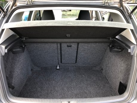 Volkswagen Golf MATCH 1.6 TDI 5 door hatchback 2 owners just 42,000m FSH+CAMBELT CHANGED 8
