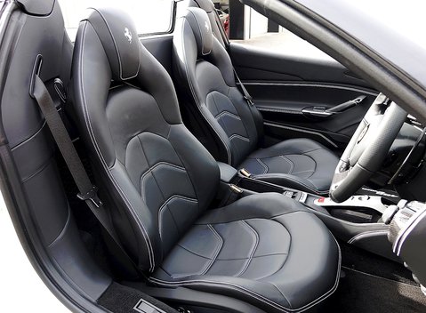 Ferrari 488 Spider 14