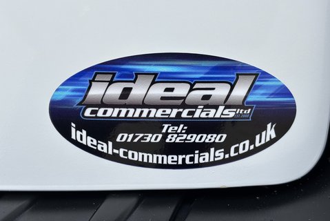 Ford Transit Custom 320 L2 Leader Panel Van - Air Con / Sat Nav 14
