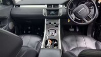Land Rover Range Rover Evoque 2.0 TD4 SE Tech SUV 5dr Diesel Auto 4WD Euro 6 (s/s) (180 ps) 25