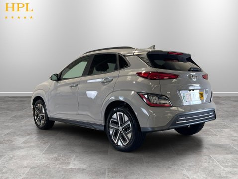 Hyundai KONA 39kWh Premium SUV 5dr Electric Auto (10.5kW Charger) (136 ps) 5