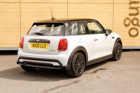 Mini Hatch COOPER CLASSIC
