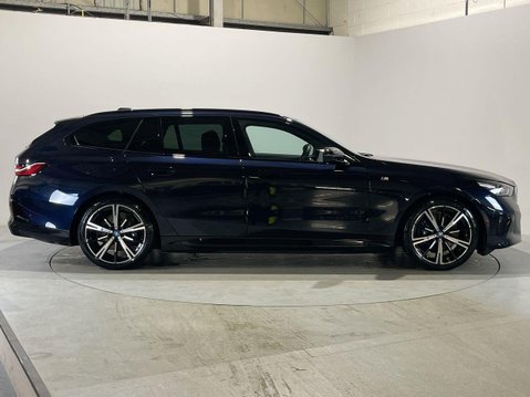 BMW I5 40 83.9kWh M Sport Touring 5dr Electric Auto eDrive (11kW Charger) (340 ps) 9