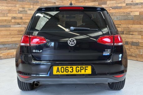 Volkswagen Golf 1.2 TSI BlueMotion Tech S Hatchback 5dr Petrol DSG Euro 5 (s/s) (105 ps) 5