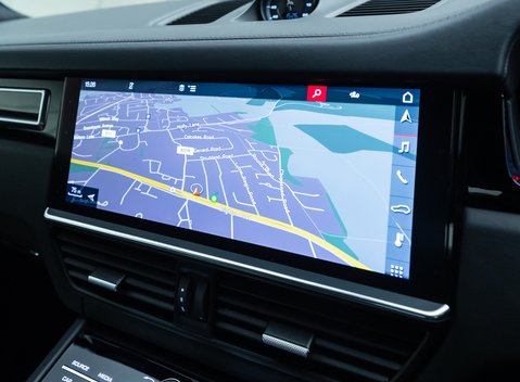 Porsche Cayenne GTS Coupé 20