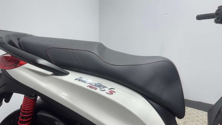 Piaggio Medley 2023 ONLY 4K 125CC LEARNER SCOOTER 15 BHP NEW MOT WARRANTY 36