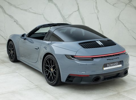 Porsche 911 Targa 4 GTS (992) 9