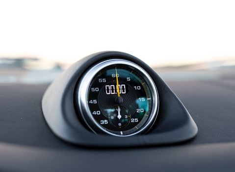 Porsche 911 GT3 RS 4.0 LHD 16