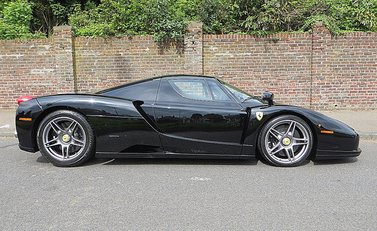 Ferrari Enzo 2