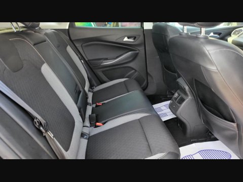 Vauxhall Grandland X SPORT NAV S/S 17