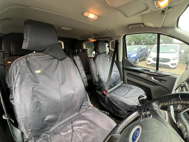 Ford Transit Custom Crew Cab SWB L1H1 Limited 300 CAT N Air Con Alloys Cam EURO 6 NO VAT 31