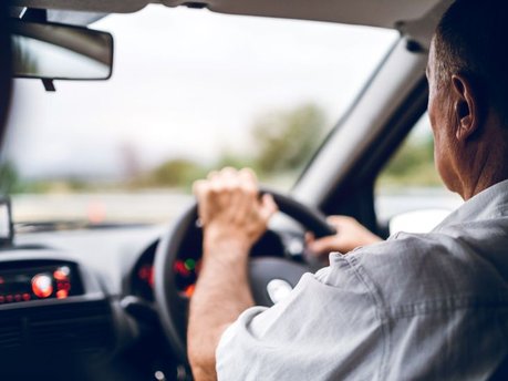 How much does the average car cost to run per year?