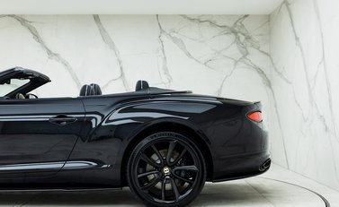 Bentley Continental GT W12 Convertible 30