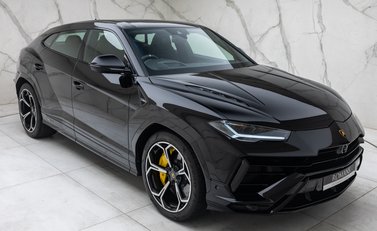 Lamborghini Urus S 11