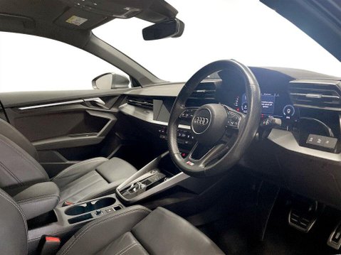 Audi A3 1.5 TFSI 35 S line Sportback 5dr Petrol S Tronic Euro 6 (s/s) (150 ps) 12