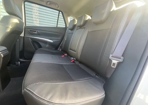 Suzuki S-Cross ULTRA BOOSTERJET ALLGRIP 15