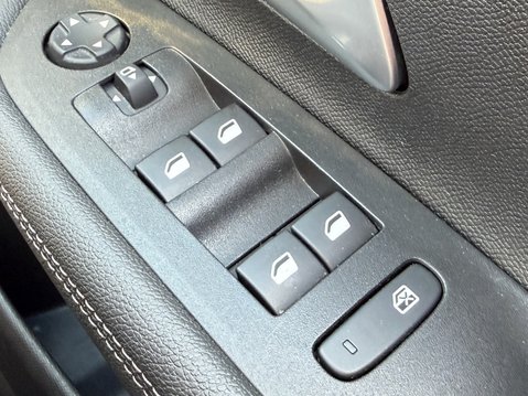 Vauxhall Mokka 1.2 Turbo 136 Ultimate 5dr Auto 33