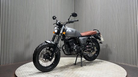 WK Bikes Scrambler 2023 ONLY 5K 1 OWNER MOT AUGUST 2027 LEARNER 125CC 5
