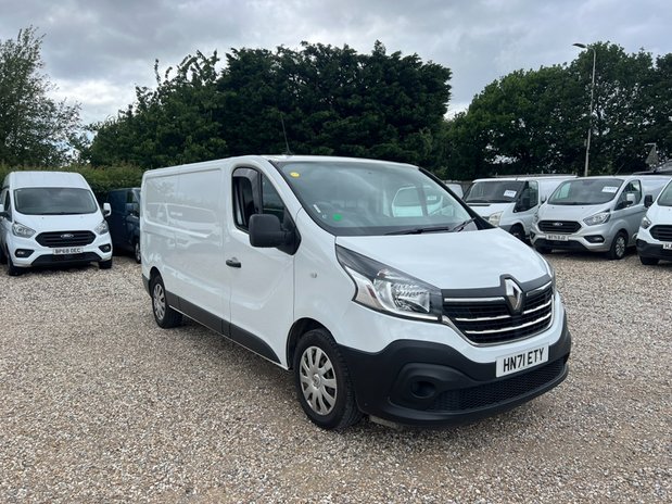 Renault Trafic LWB L2H1 Low Roof Business LL30 Air Con Sensors EURO 6 NO VAT 4