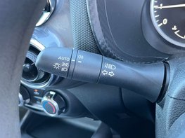 Nissan Juke 1.0 Juke Acenta DiG-T Semi-Auto 5dr 52