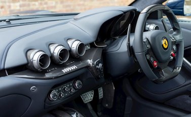 Ferrari F12 Berlinetta 15