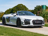 Audi R8 5.2 R8 Spyder Quattro V10 Semi-Auto 4WD 2dr 3