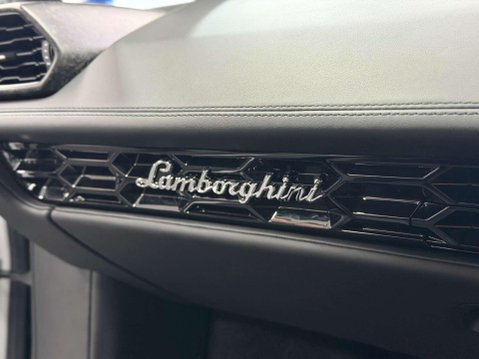 Lamborghini Huracan 5.2 V10 LP 640-4 EVO Coupe 2dr Petrol LDF 4WD Euro 6 (s/s) (640 ps) 34