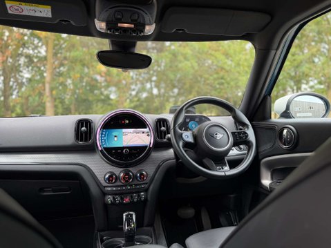 Mini Countryman 1.5 Countryman Cooper Exclusive Auto 5dr 2