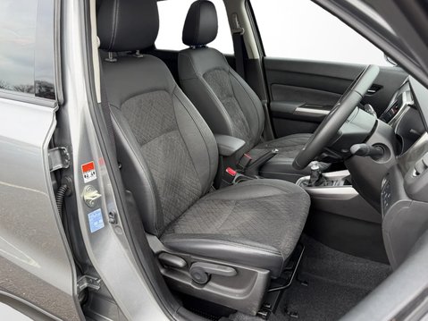 Suzuki Vitara 1.4 Boosterjet 48V Hybrid SZ5 5dr 22