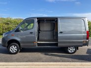 Mercedes-Benz Sprinter 319 Cdi 7g-Tronic L2 H1 4x4 Panel Van - Air Con / Sat Nav / Rear Camera 8
