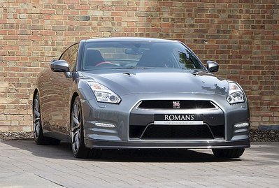Nissan GT-R 550 Recaro Edition