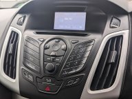 Ford Focus ZETEC NAVIGATOR TDCI 28