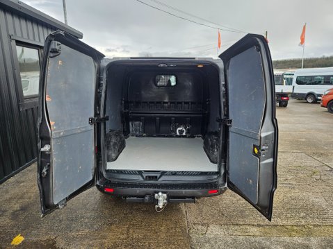 Ford Transit Custom 320 LIMITED DCIV L2 H1 10