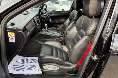 Porsche Macan GTS PDK -21 INCH ALLOYS -ELECTRIC TOWBAR -BOSE -SPORTS CHRONO -PDLS PLUS 3