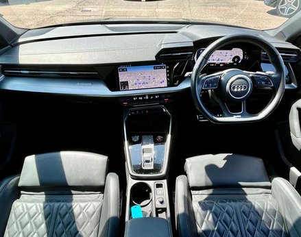 Audi S3 2.0 S3 TFSI Quattro Semi-Auto 4WD 4dr 2