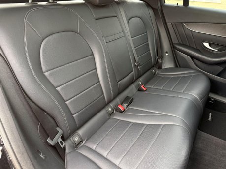 Mercedes-Benz GLC 2.1 GLC250d AMG Line (Premium) G-Tronic+ 4MATIC Euro 6 (s/s) 5dr 26
